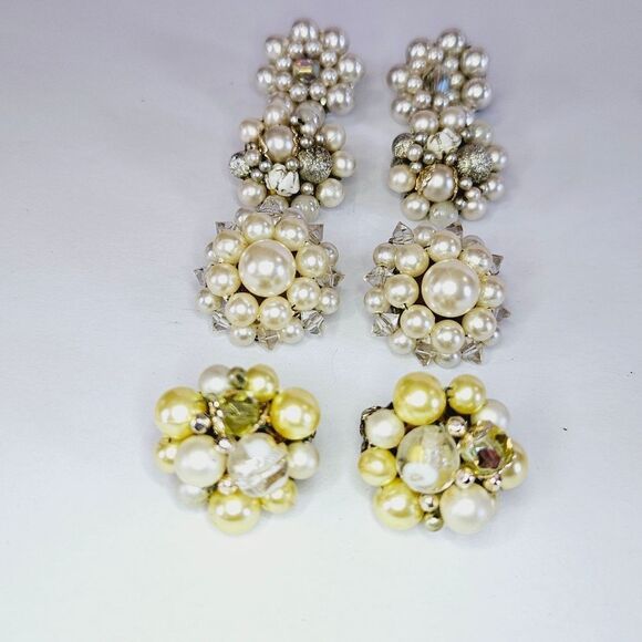 Lot Of Four Sets of Vintage Hand Beaded Japan Round Clip On Faux Pearl Earrings - Picture 4 of 16